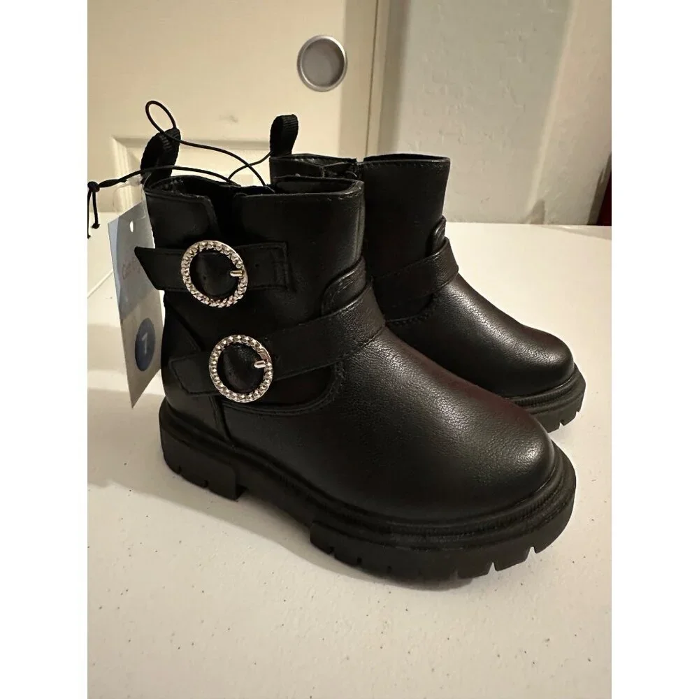 Cat & Jack Toddler Girls Evie Lug Sole Ankle Boots size 7T NWT